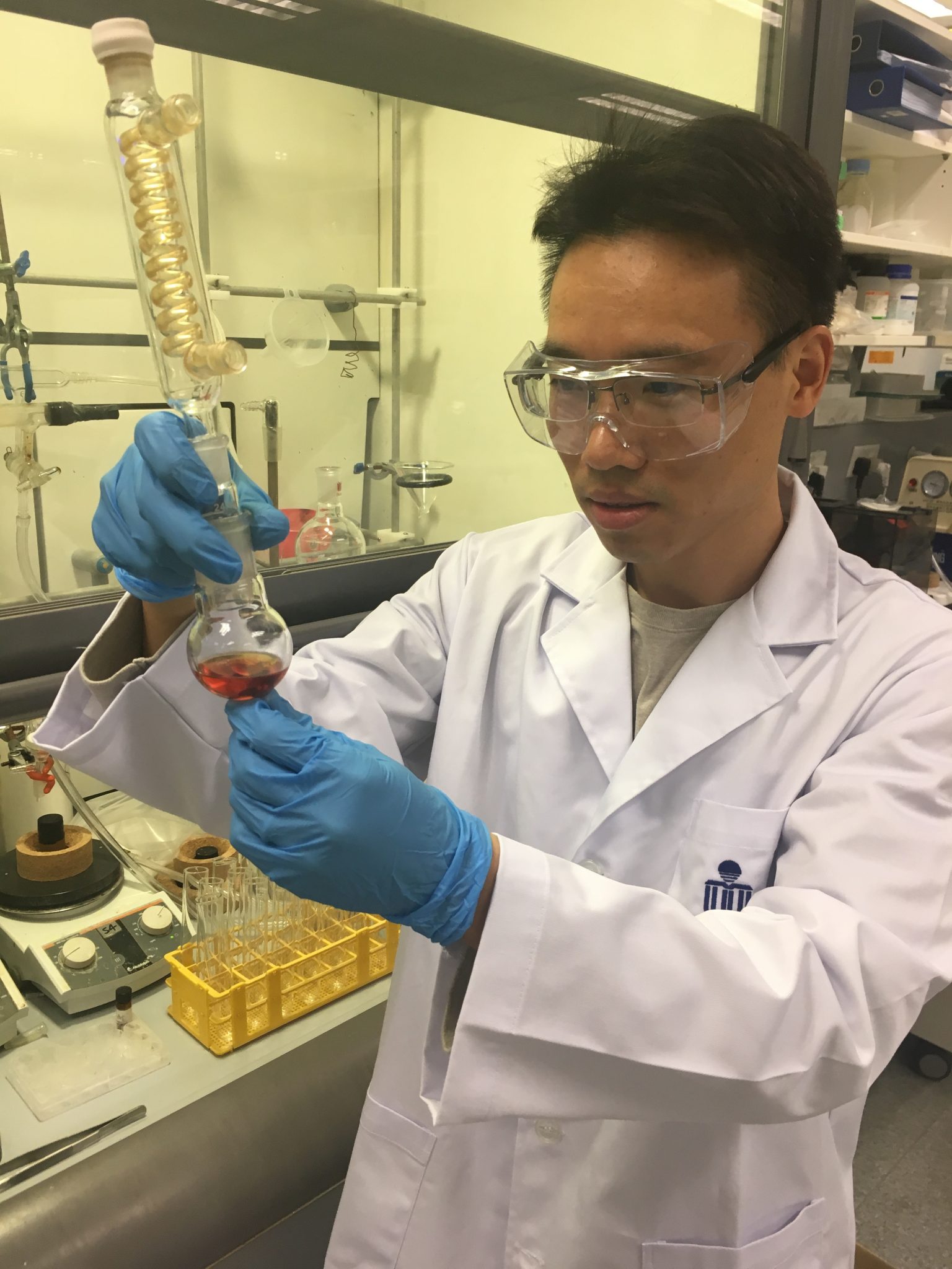  Prof Sun’s team has discovered that chiral allenes can be produced through organic catalysis using racemic propargylic alcohols.